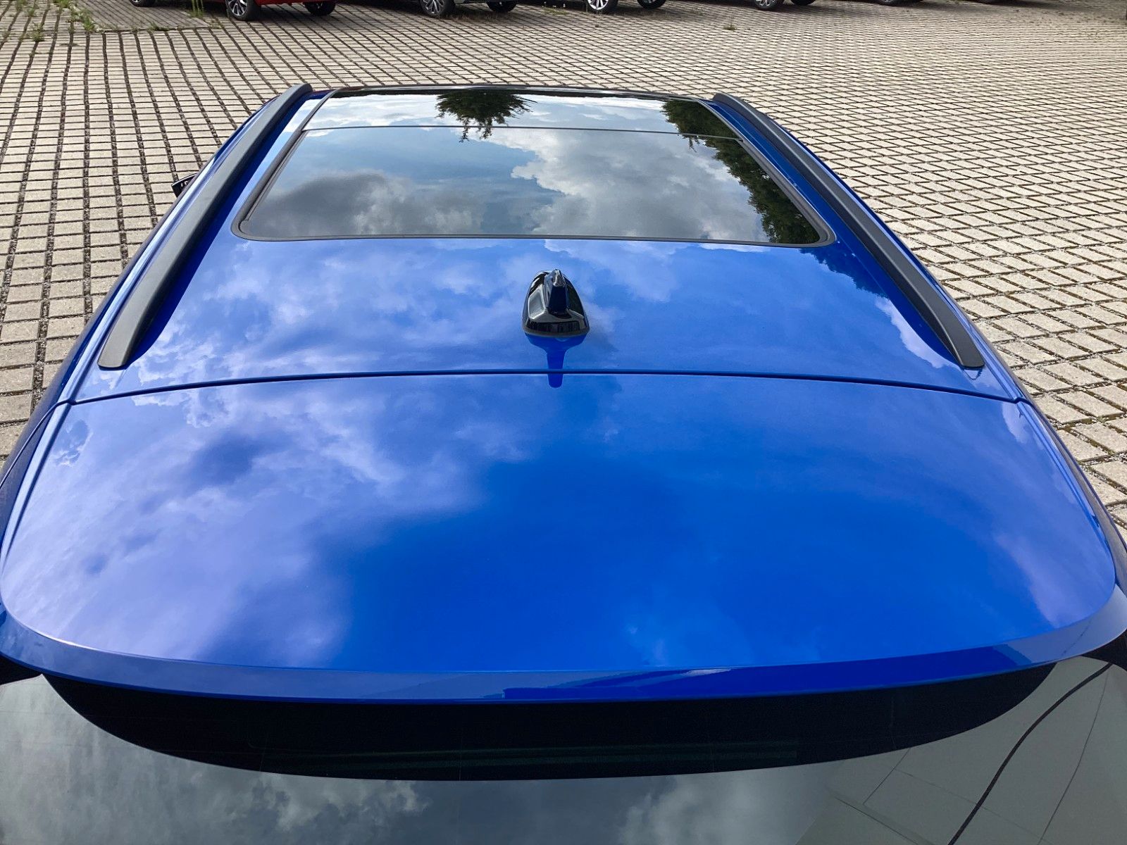 Fahrzeugabbildung SKODA Octavia Combi Clever 2.0 TDI 85 KW