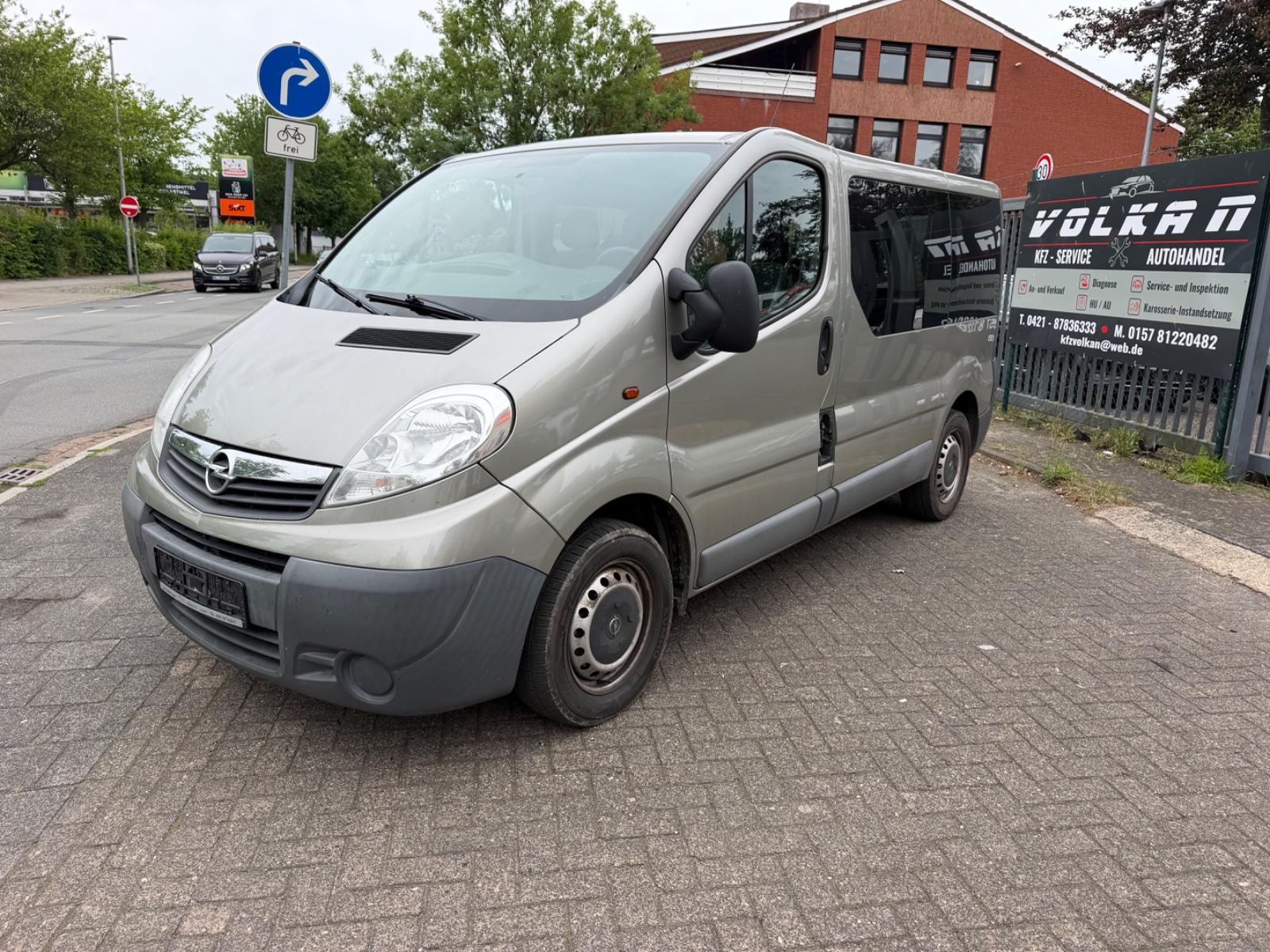 Opel Vivaro 2.0 CDTi 9 Sitzer Klima Kombi L1H1 2,7t