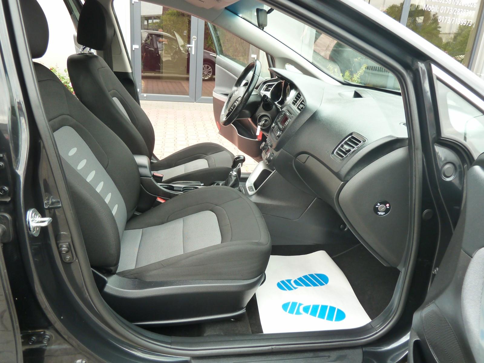 Kia cee'd / Ceed