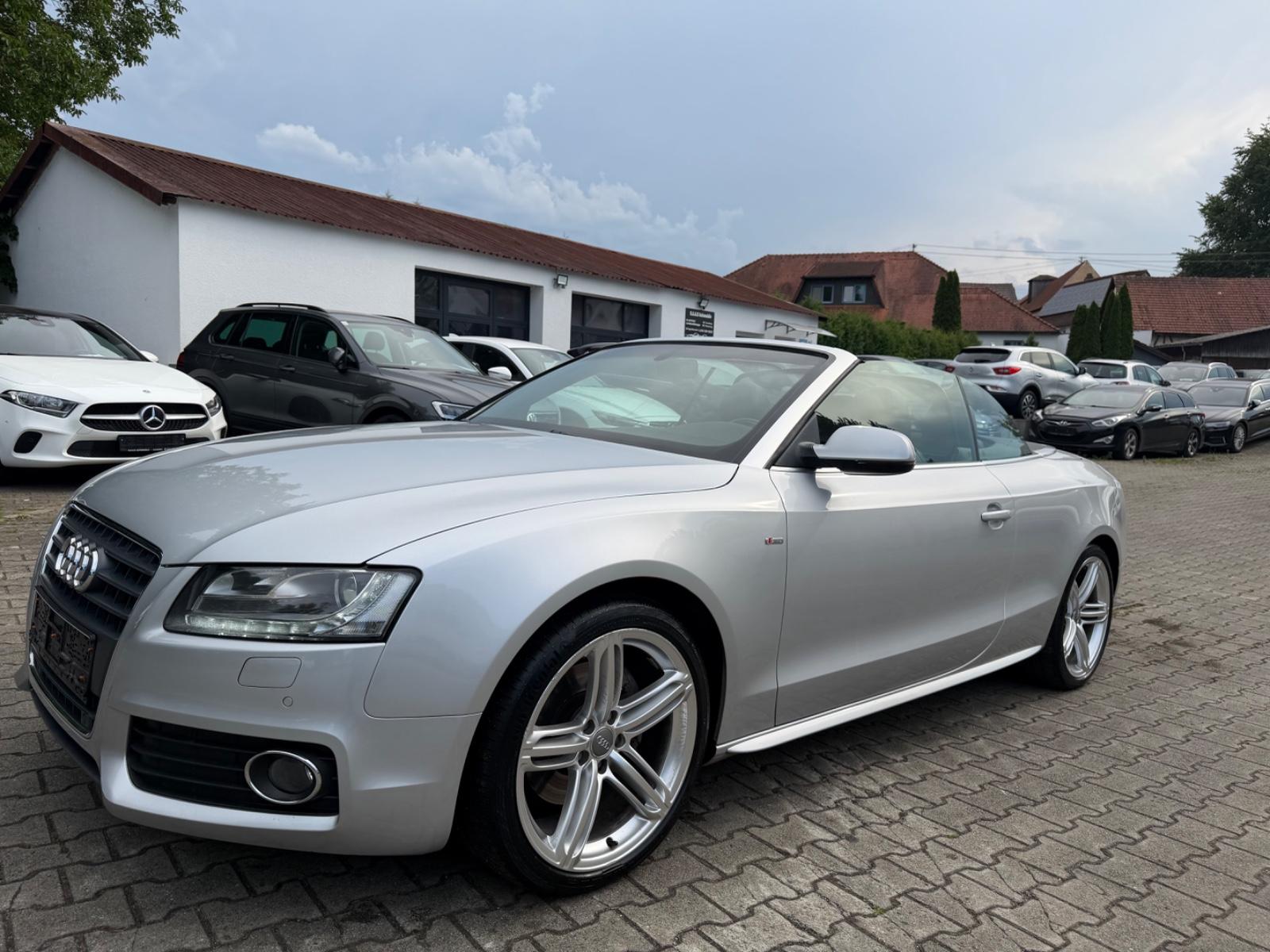 Audi A5 Cabriolet -PDC NAVI Tempo.R.kamera- S-Line