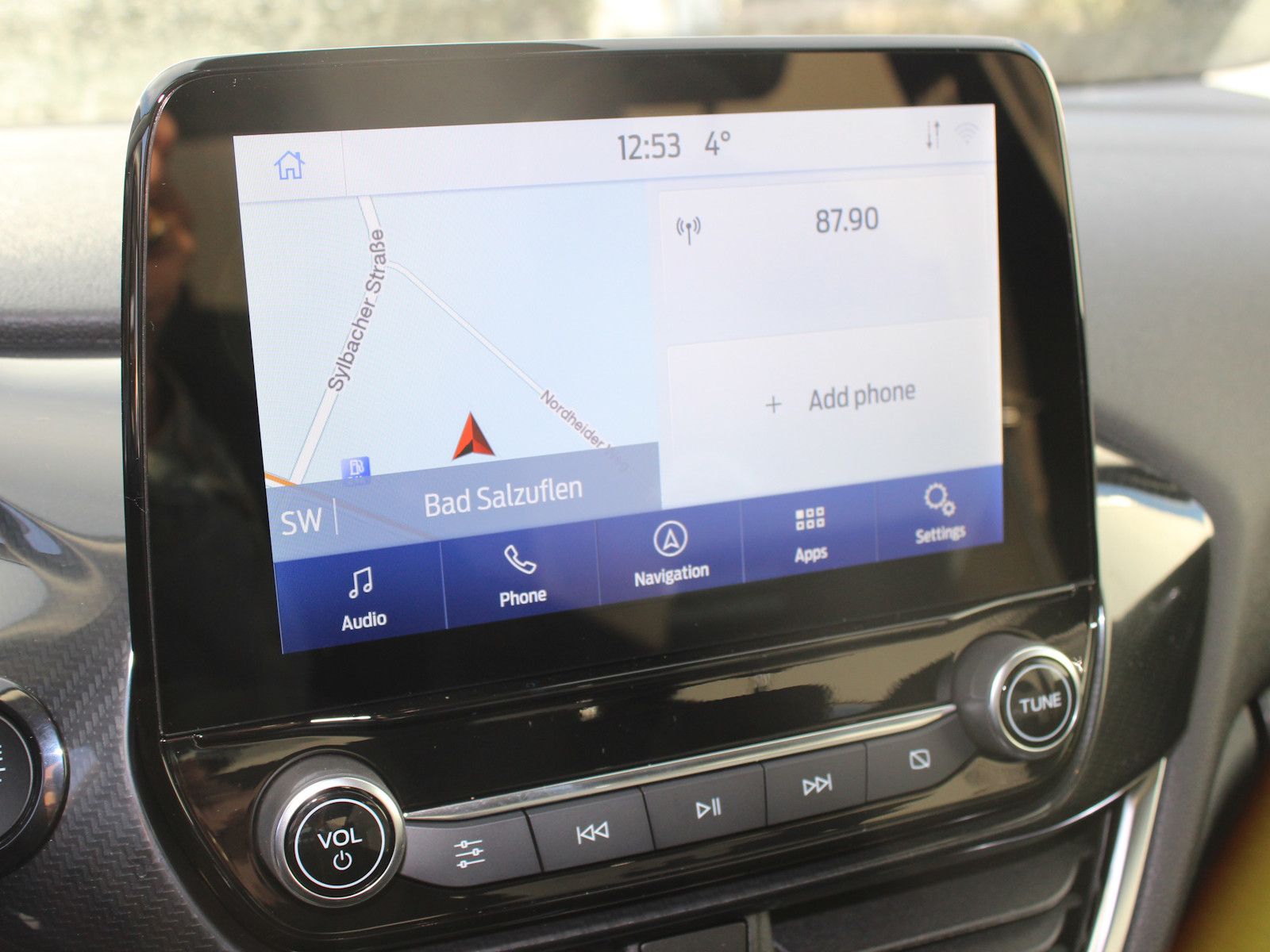 Fahrzeugabbildung Ford Fiesta Active 1,0 EcoBoost Hybrid