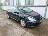 Peugeot 307 CC Tendance 2.0l - Peugeot 307 mit Benzin-Antrieb: Cabrio, 2.0
