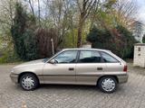 Opel Astra 1.6 *TÜV NEU* - Opel Astra aus 1996: Kombi