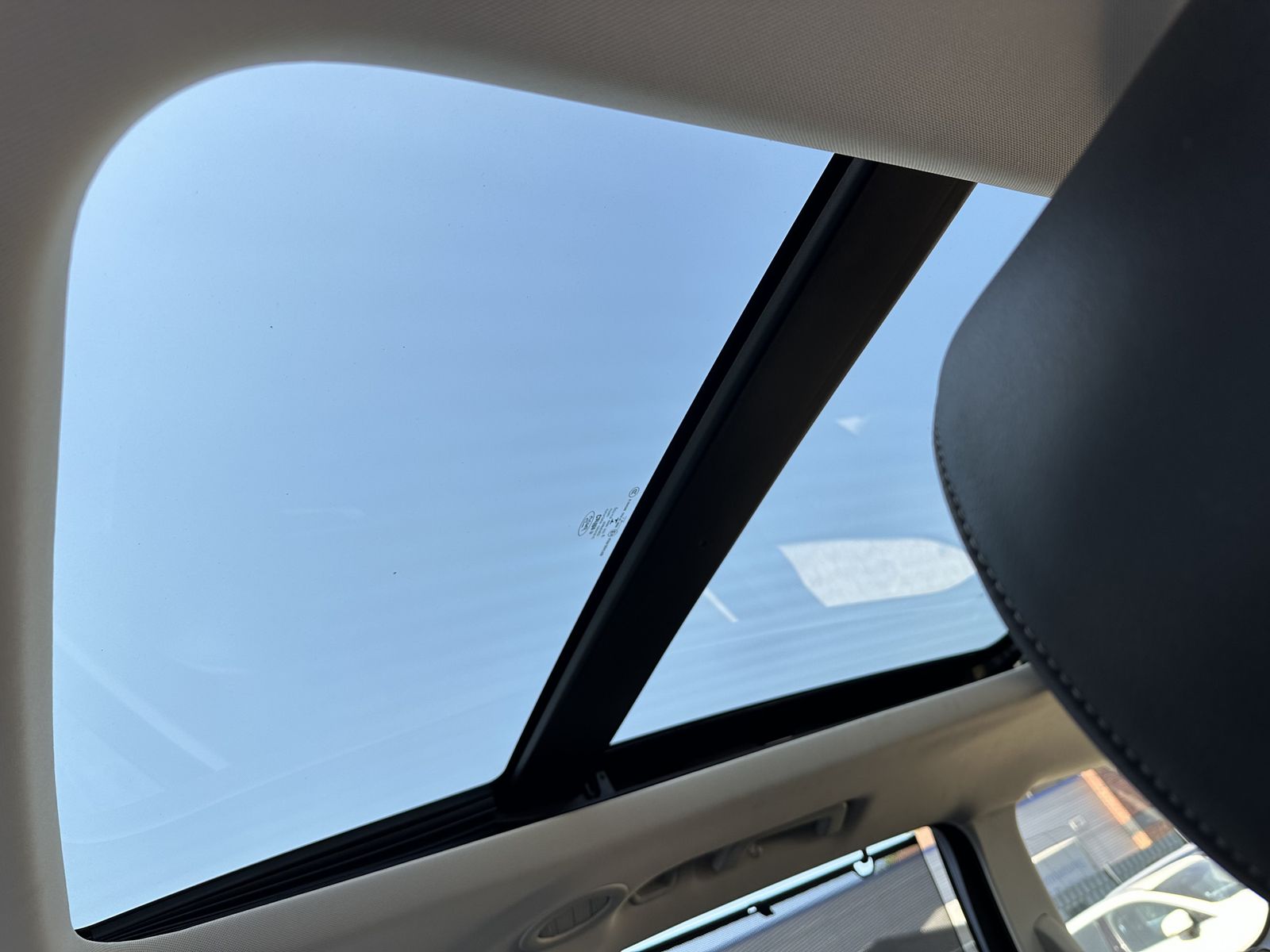 Fahrzeugabbildung Ford Galaxy 2.0 Bi-Turbo 7-Sitzer NAV+LED+PANO+KAMERA