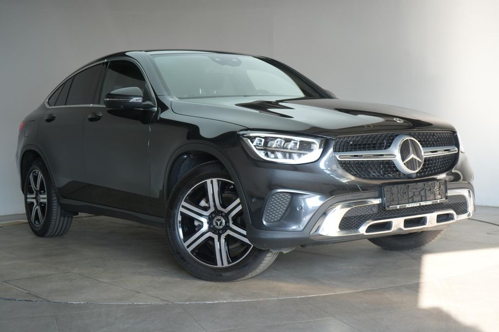 Image of Mercedes-Benz GLC 220