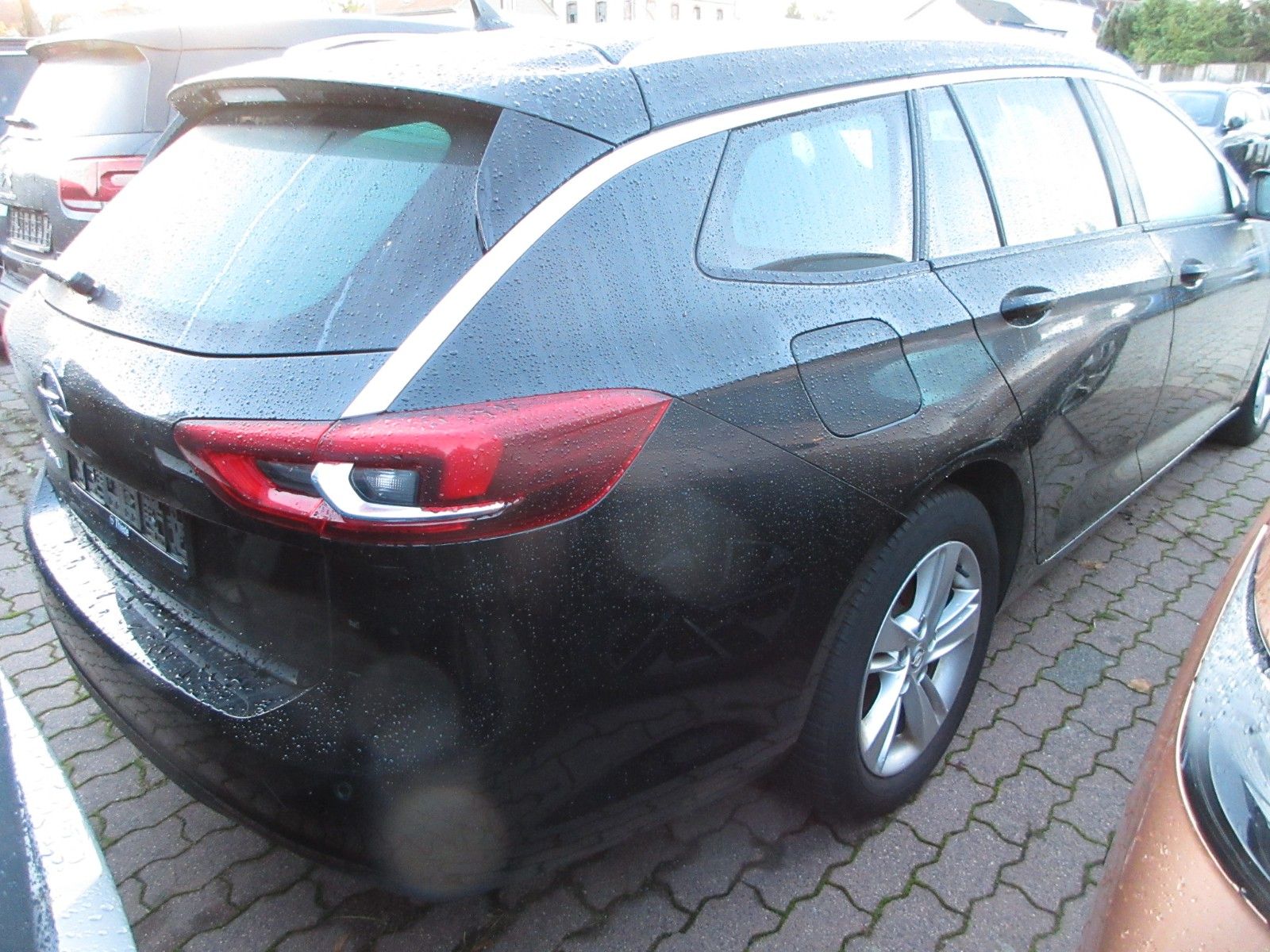 Fahrzeugabbildung Opel Insignia B ST  1.5D ELEG. LED/NAVI/SHZ/LHZ/PANO