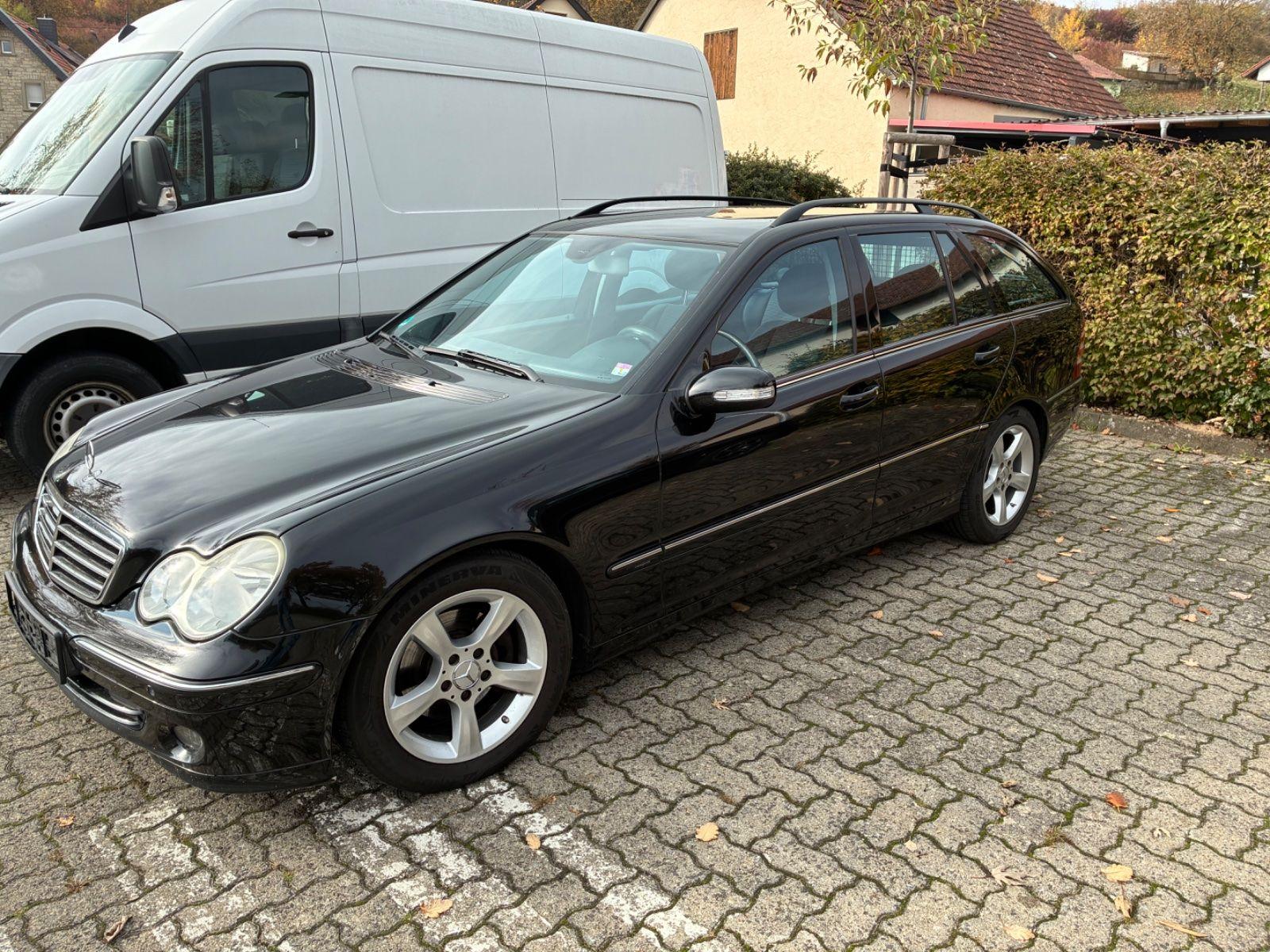 Mercedes-Benz C 220