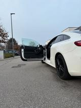 Mercedes-Benz E300 AMG Line | Burmester | Standheizung | TOP  - Mercedes-Benz E 300: Sportwagen