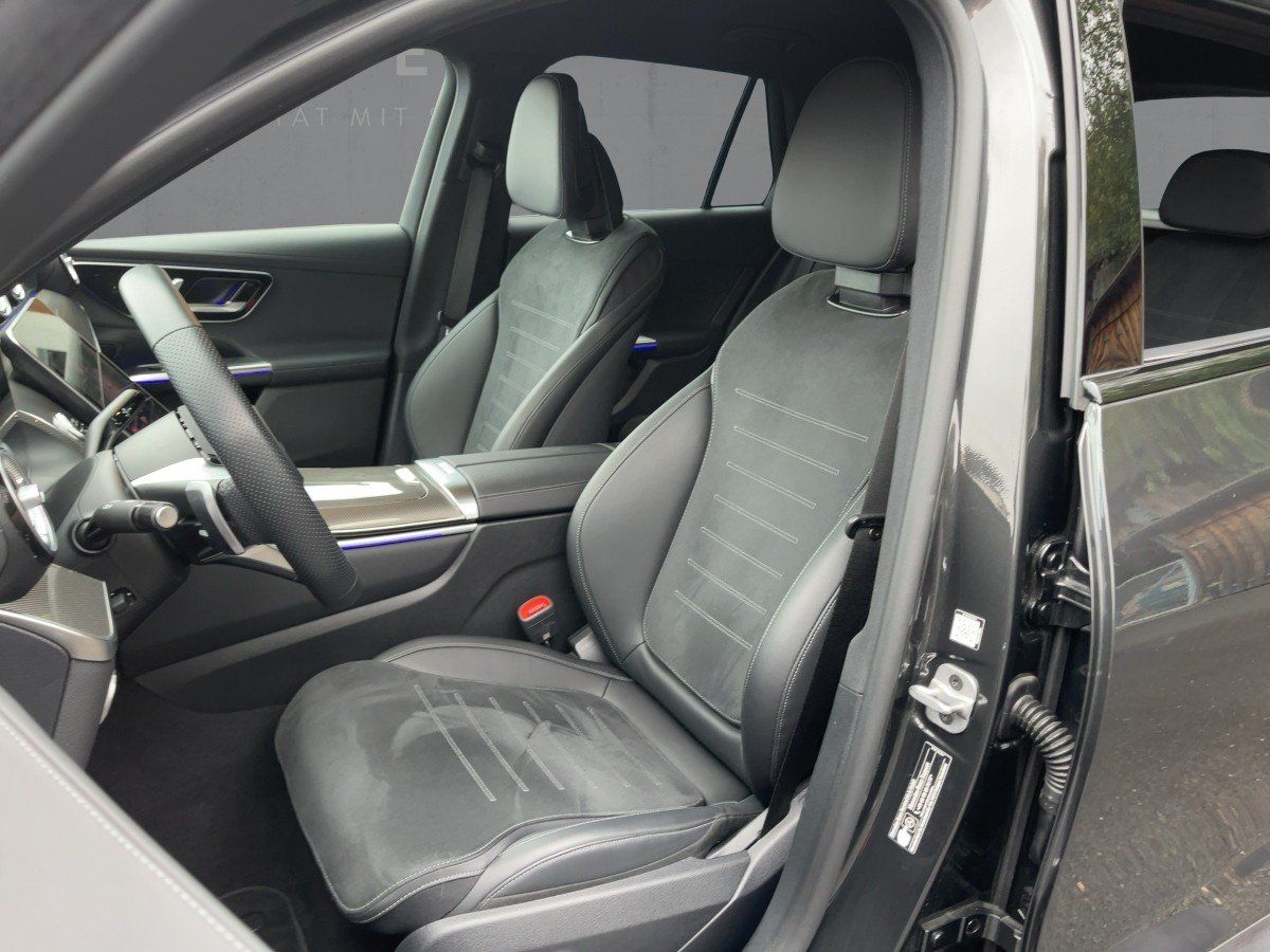 Fahrzeugabbildung Mercedes-Benz GLC 220 d 4M AMG/Night/360°/Dig.-Light/AHK