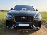 Jaguar F-Pace SVR AWD SVR Automatik SVR - Jaguar F-Pace in Duisburg