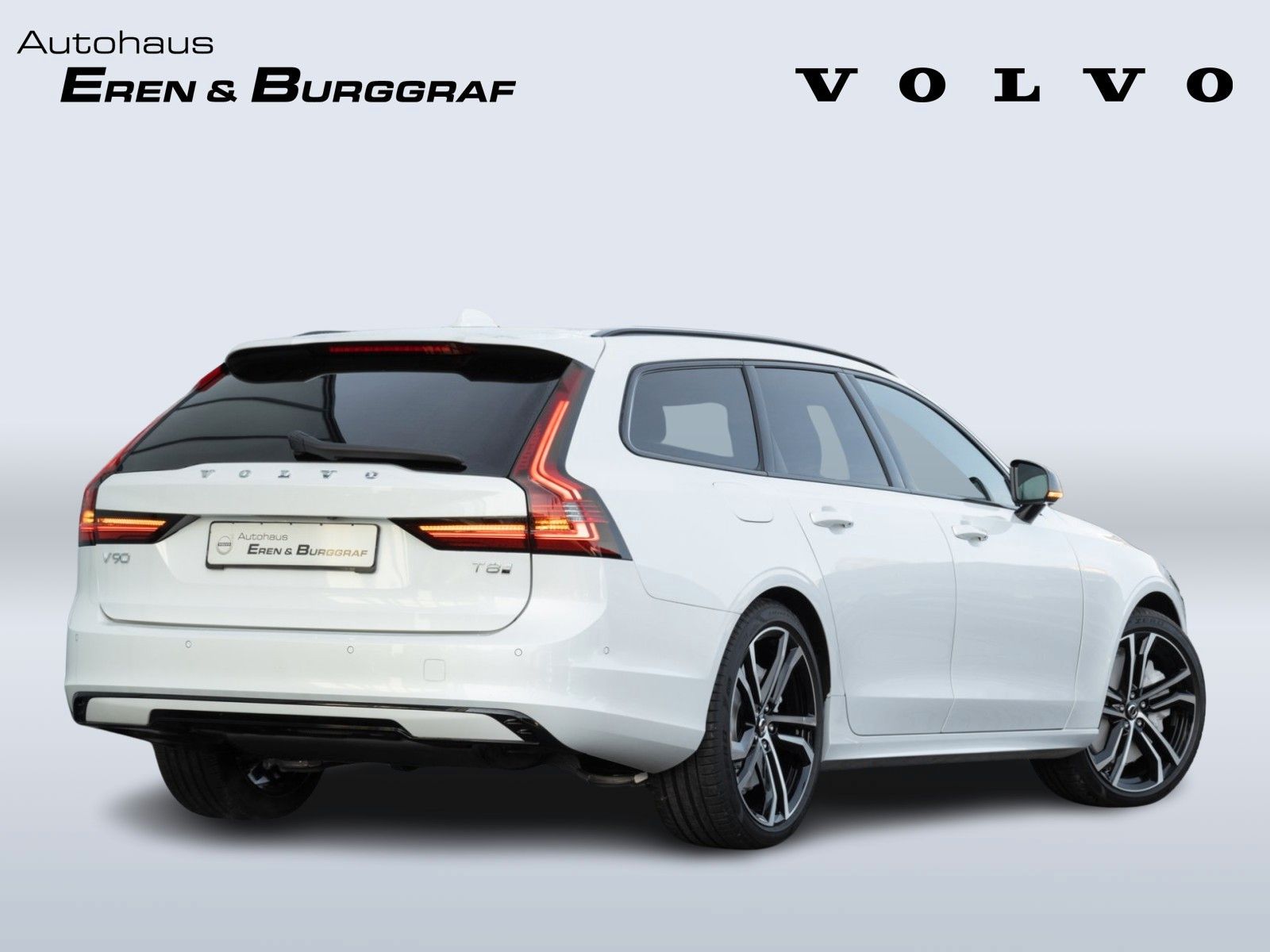 Volvo V90 Kombi Plus Dark PHEV AWD UPE: 92.060,- foto 2