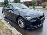 BMW 320i Coupé