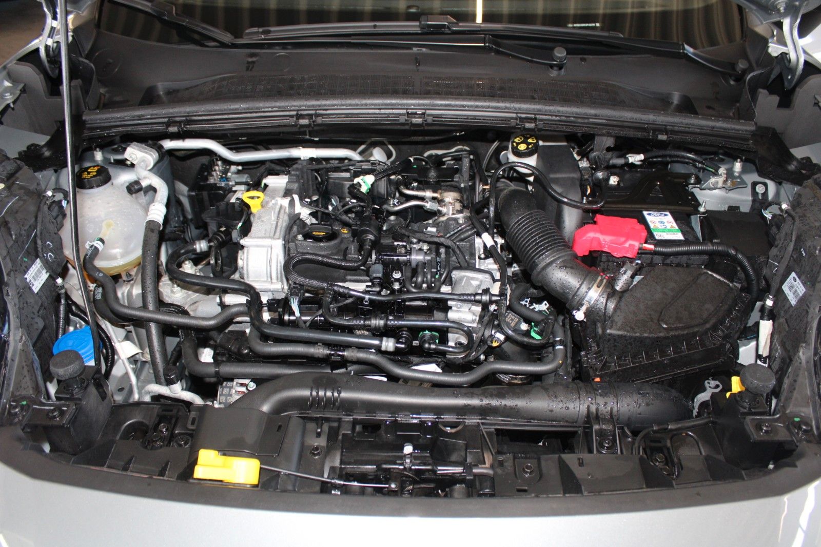 Fahrzeugabbildung Ford Puma MHEV ST-Line LED NAVI WinterPaket DAB