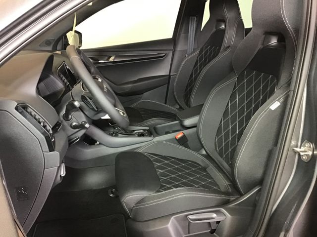 Fahrzeugabbildung Skoda Karoq Sportline 1.5TSI DSG/AHK/ACC/Matrix/Navi