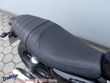 Triumph Street Twin 900 ABS, aus 1.Hand - TRIUMPH 900