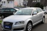 Audi A3 1.6 Ambiente Sportback - Audi A3 mit Benzin-Antrieb: Ambiente