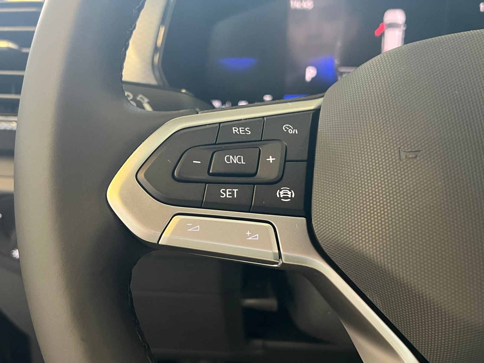 Fahrzeugabbildung Volkswagen T-Cross Life 1.0 TSI DSG *LED, App-Connect, 17"-