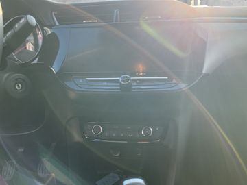 Opel Corsa Edition 1.2T MT6 100PS PDC,LHZ,SHZ,