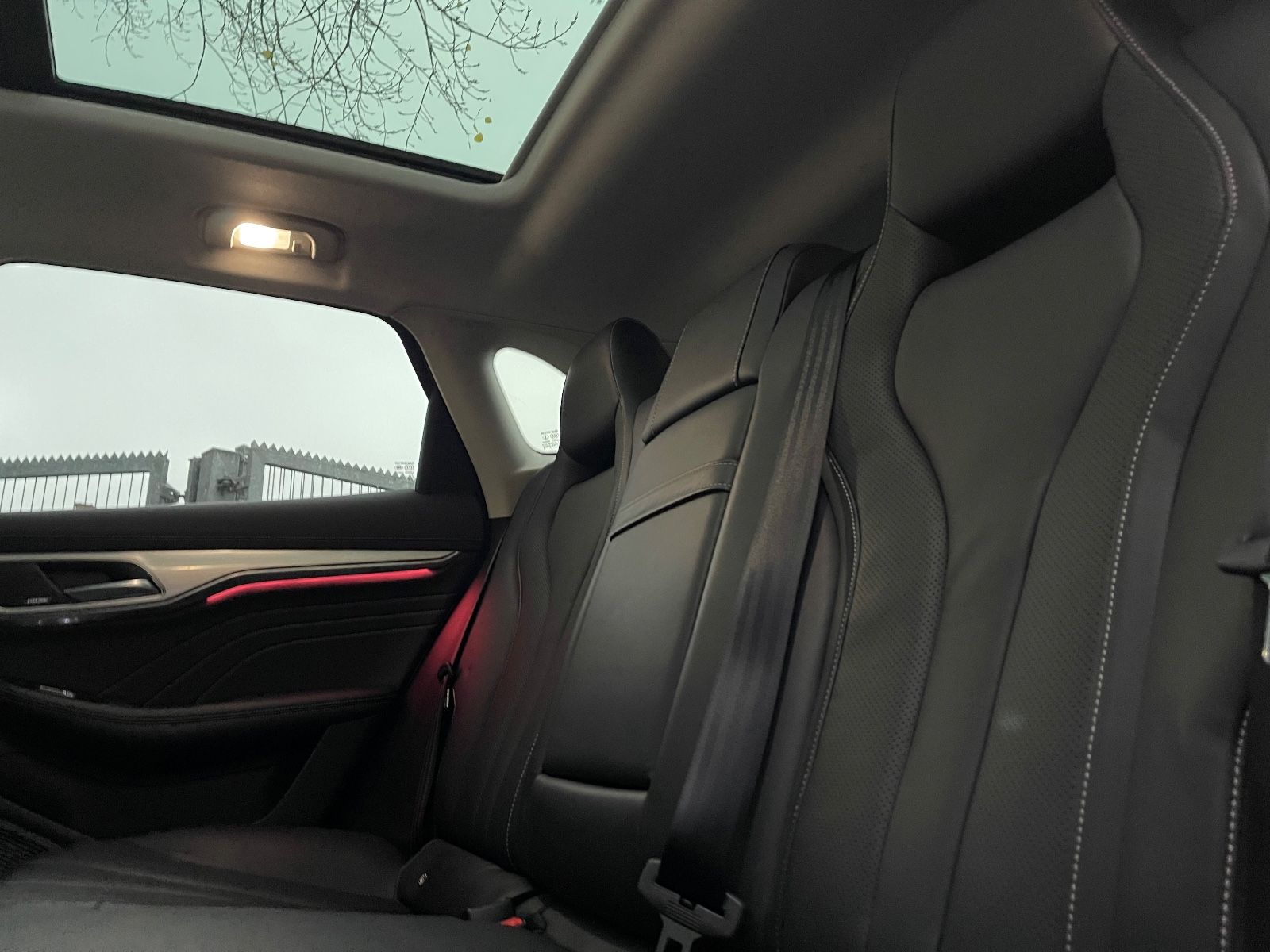 Fahrzeugabbildung MG Marvel R Performance*BOSE*PANO*LEDER*MEMO*LED