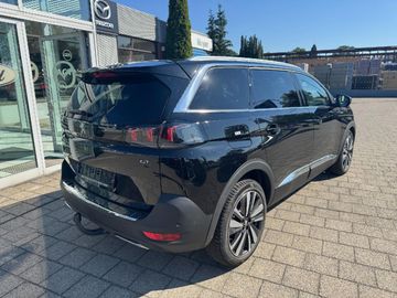 Peugeot 5008 GT AHKRückfahrkamera