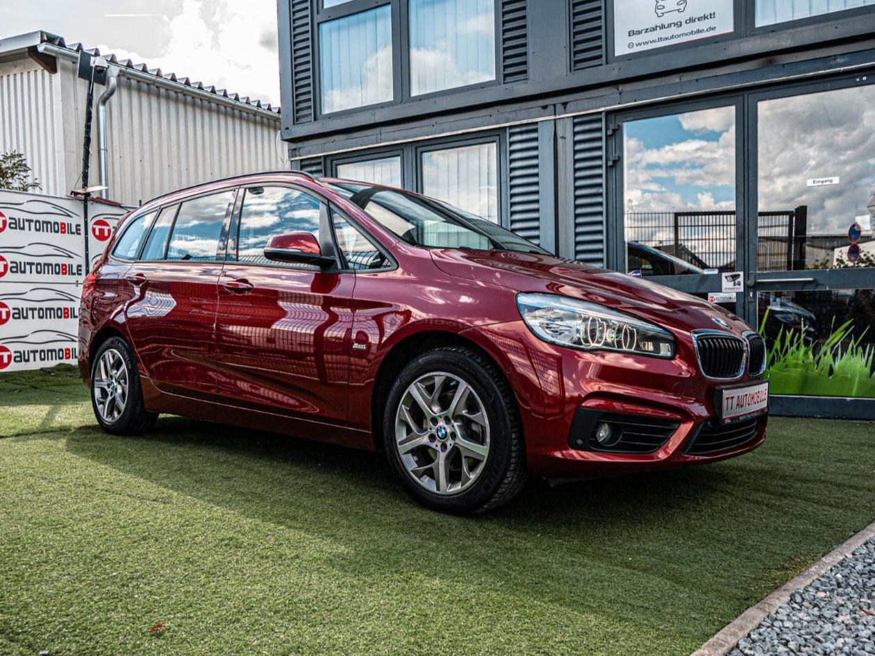 BMW 218 Gran Tourer Sport Line AHK|PANO|SHZ|SPUR|KAM