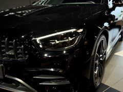 MERCEDES-BENZ E 53 AMG Coupe*DISTRONIC*PANO*360*BURMESTER