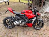 Ducati Streetfighter V2 - DUCATI ST2
