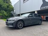 BMW 320e Touring  Advantage - BMW 320 Gebrauchtwagen