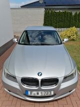 BMW 318i E90 Sitzheizung Tempomat Klima Einparkhilfe - BMW: E90