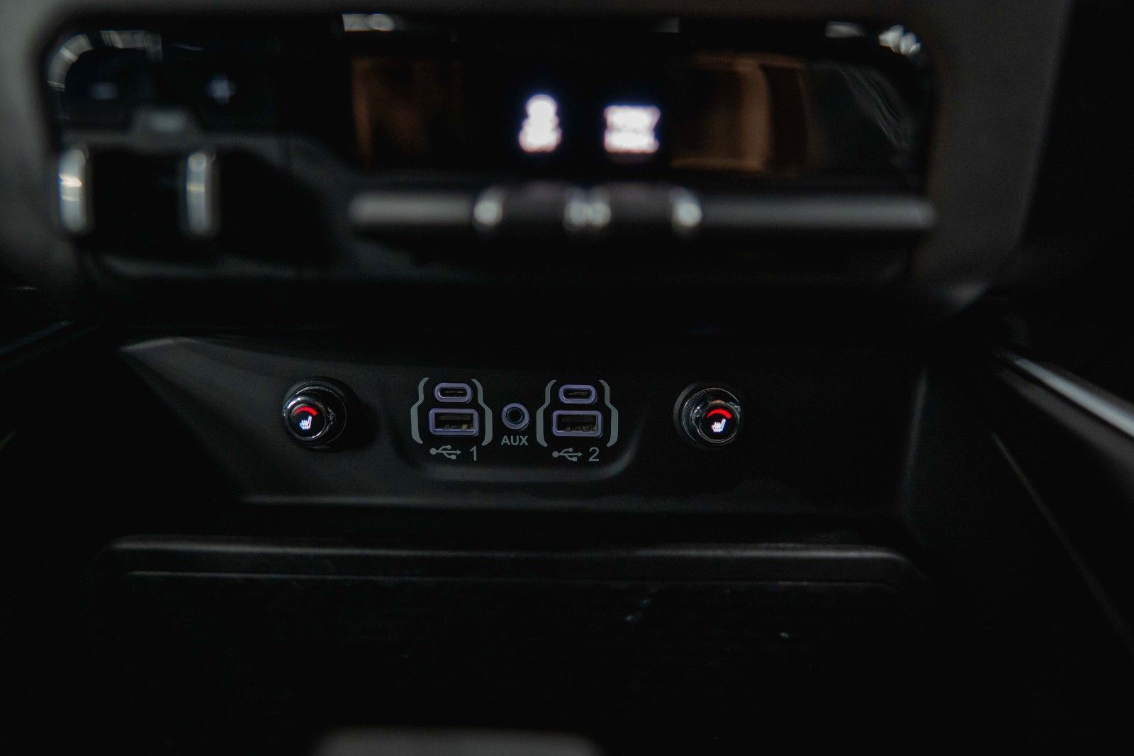 Fahrzeugabbildung Dodge RAM 5.7 V8 HEMI 4x4 Offroad Night LPG Hardtop