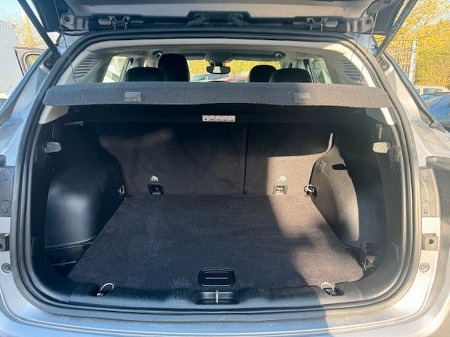 Fahrzeugabbildung Jeep Compass  4WD AUTOMATIK LEDER NAVI KAMERA AHK