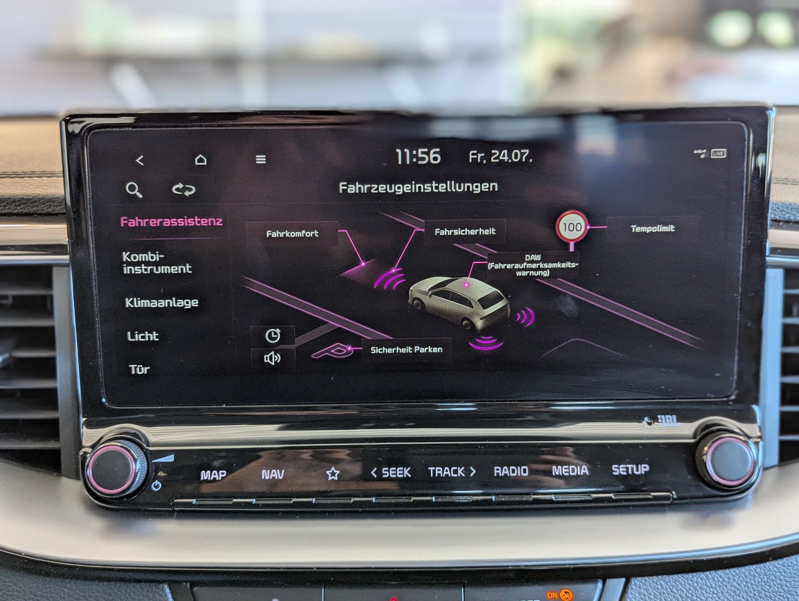 Fahrzeugabbildung Kia cee'd / Ceed 1.5 SW Ultim Style-Pak JBL ACC 7J