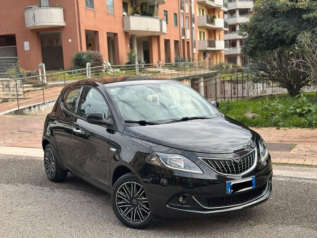 Image of Lancia Ypsilon