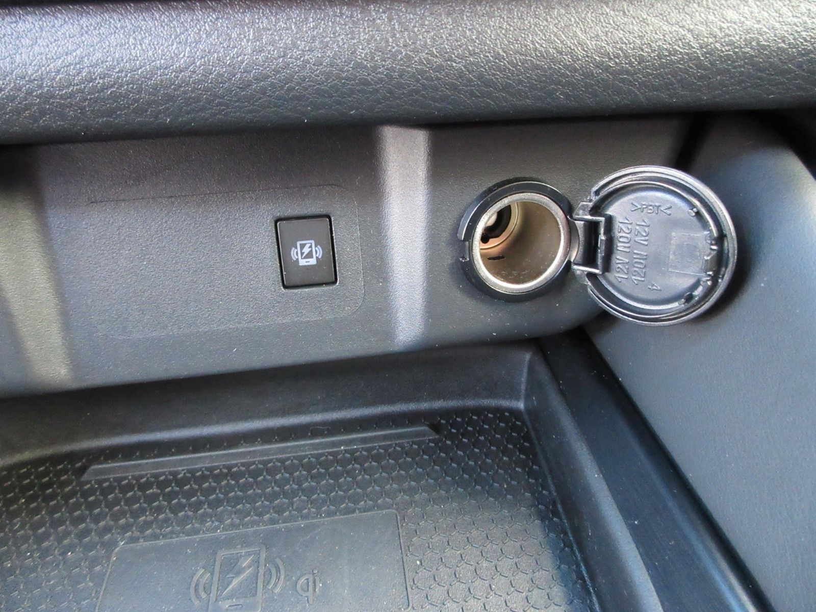 Fahrzeugabbildung Nissan Qashqai N-Connecta e-Power | WP & BP