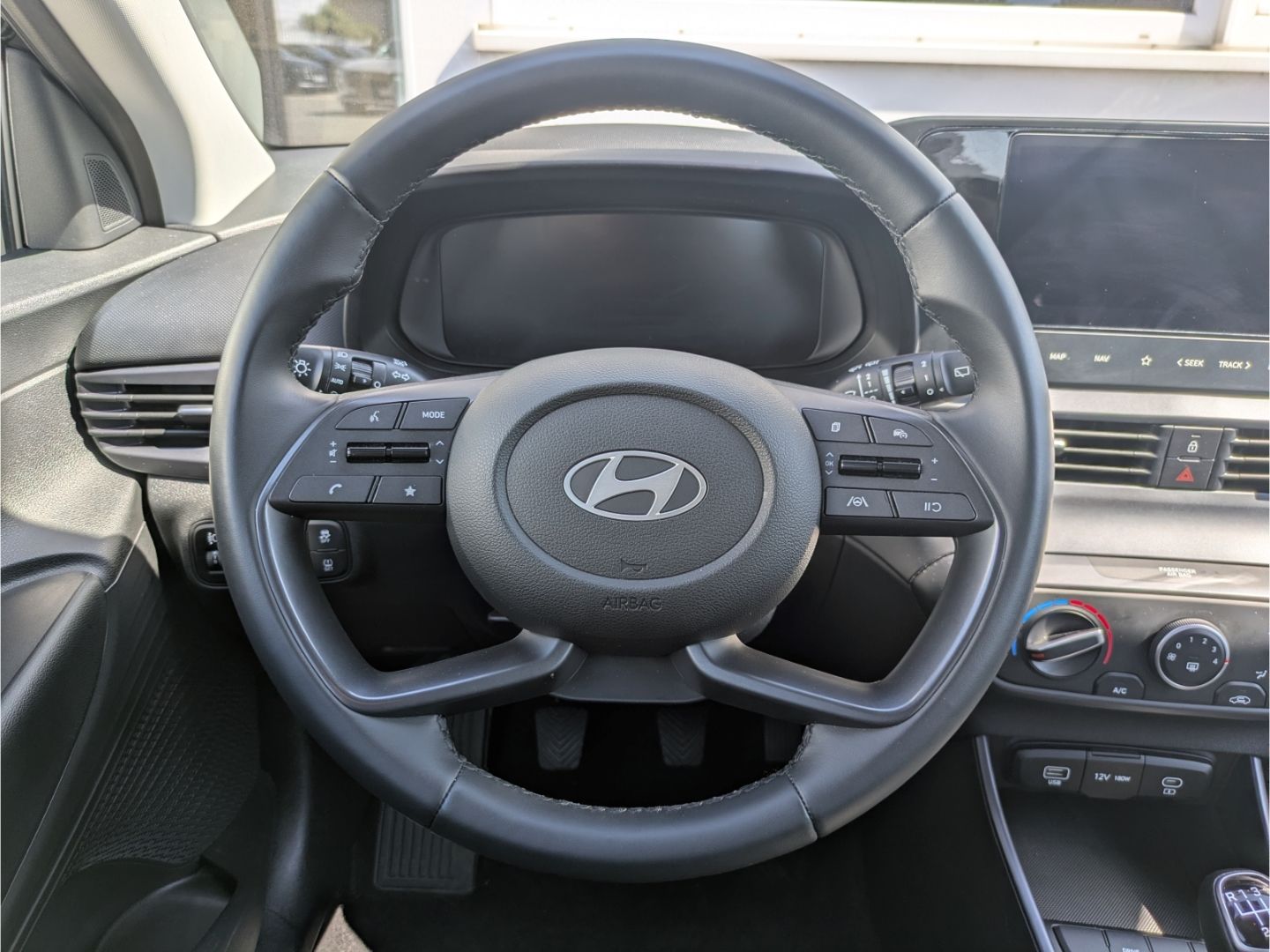 Hyundai BAYON – Bild 8