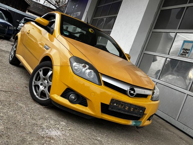 Opel Tigra 1.8i * 8 FACHBEREIFT*