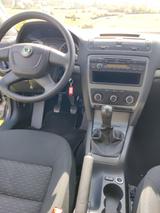 Skoda Octavia 1.6 Classic Combi Classic - Skoda Octavia Classic mit Benzin-Antrieb