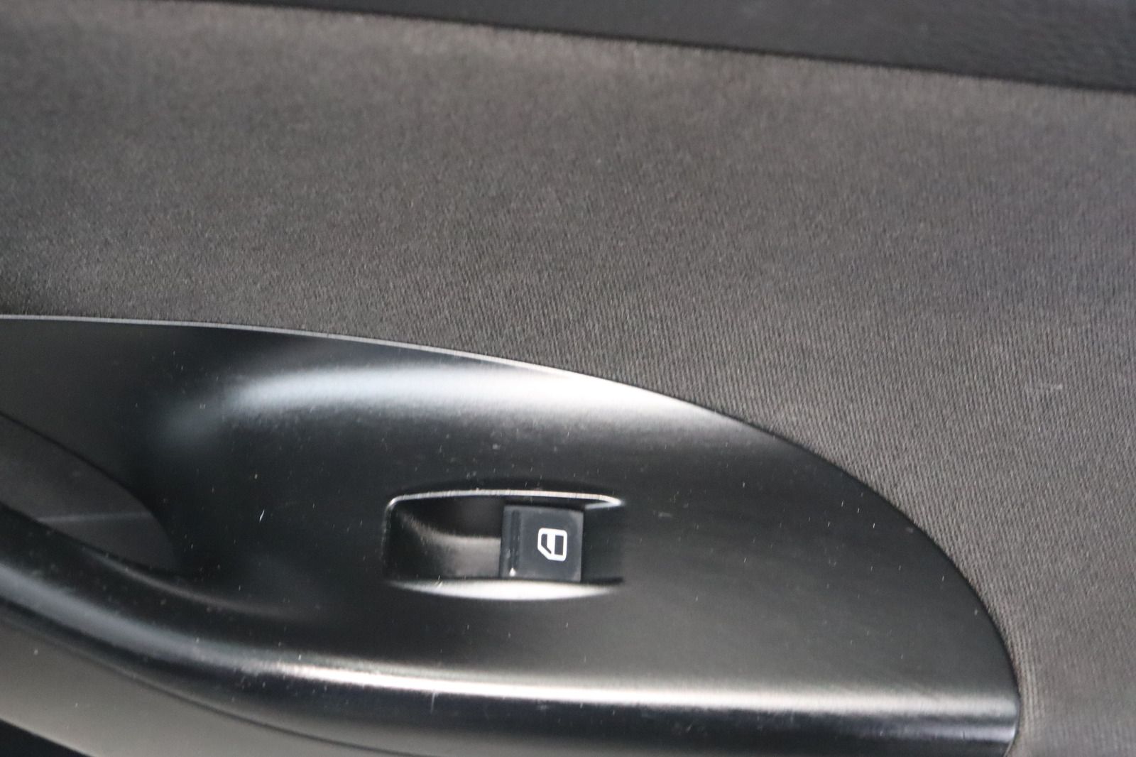 Fahrzeugabbildung Volkswagen Passat 1.4 TSI DSG BlueMotion Variant