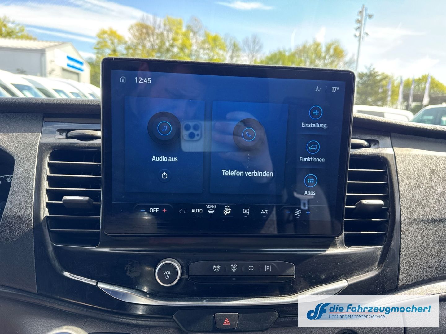 Fahrzeugabbildung Ford Transit Kasten 350 L2H2 Trend Klimaautom DAB Tot