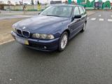 BMW E39 530i Schalter Touring - BMW 530 aus 2002: Kombi