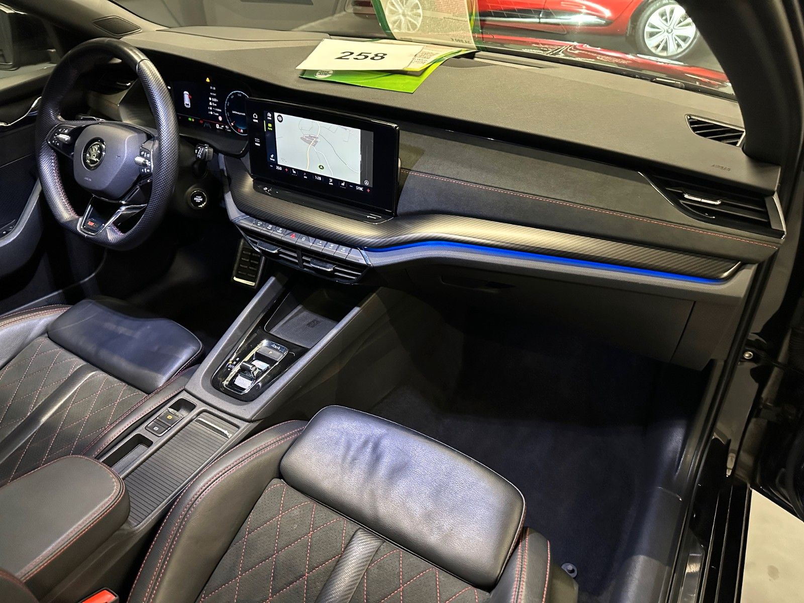 Skoda Octavia Combi RS 4x4 *PANORAMA*Challenge*HUD* foto 11