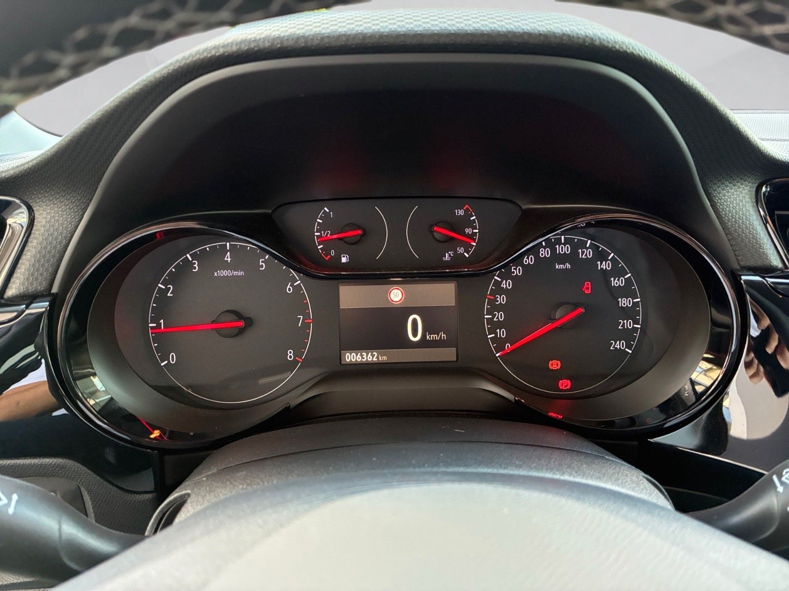 Fahrzeugabbildung Opel Corsa F Edition 100PS SHZ/PDC!