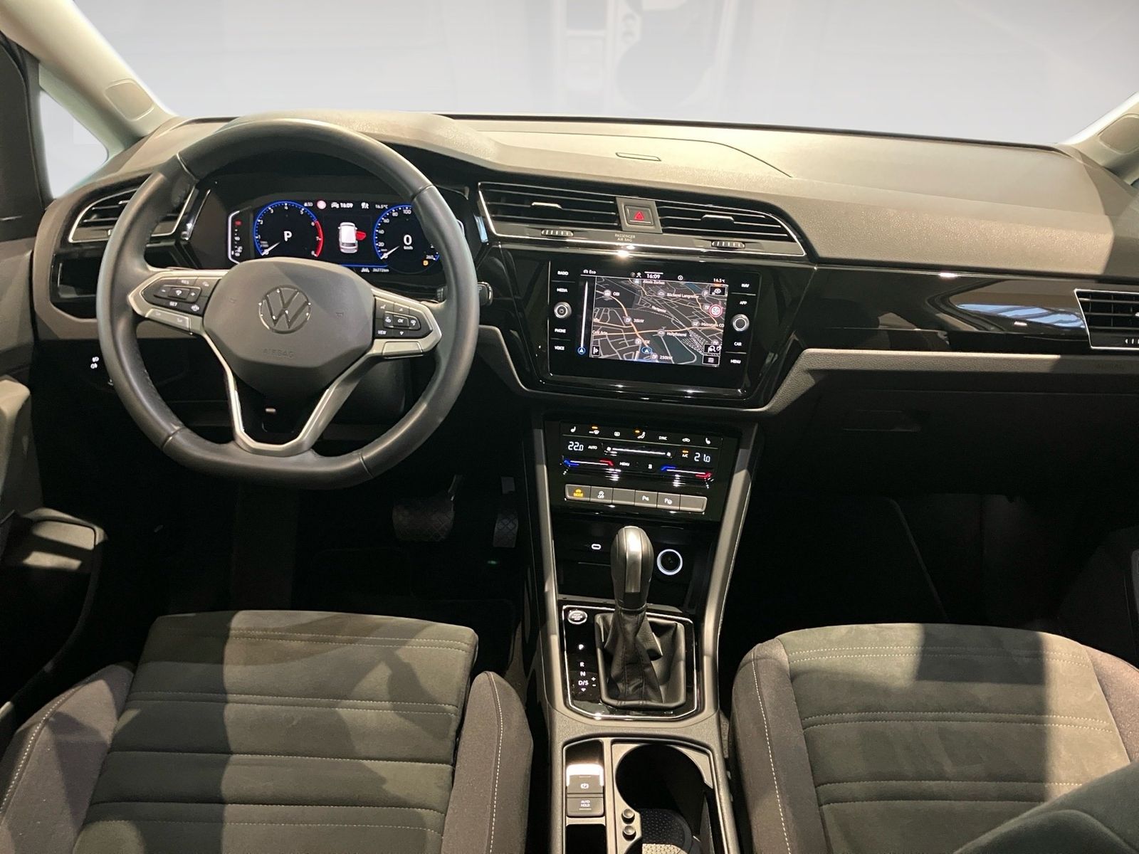 Volkswagen Touran - Bild 11