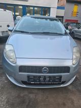Fiat Gebrauchtwagen zu verkauf - gebrauchte Fiat Grande Punto aus dem Jahr 2005