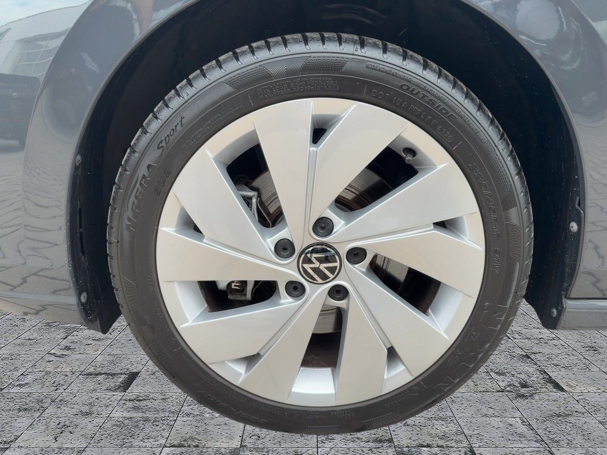 Volkswagen Golf - Bild 8