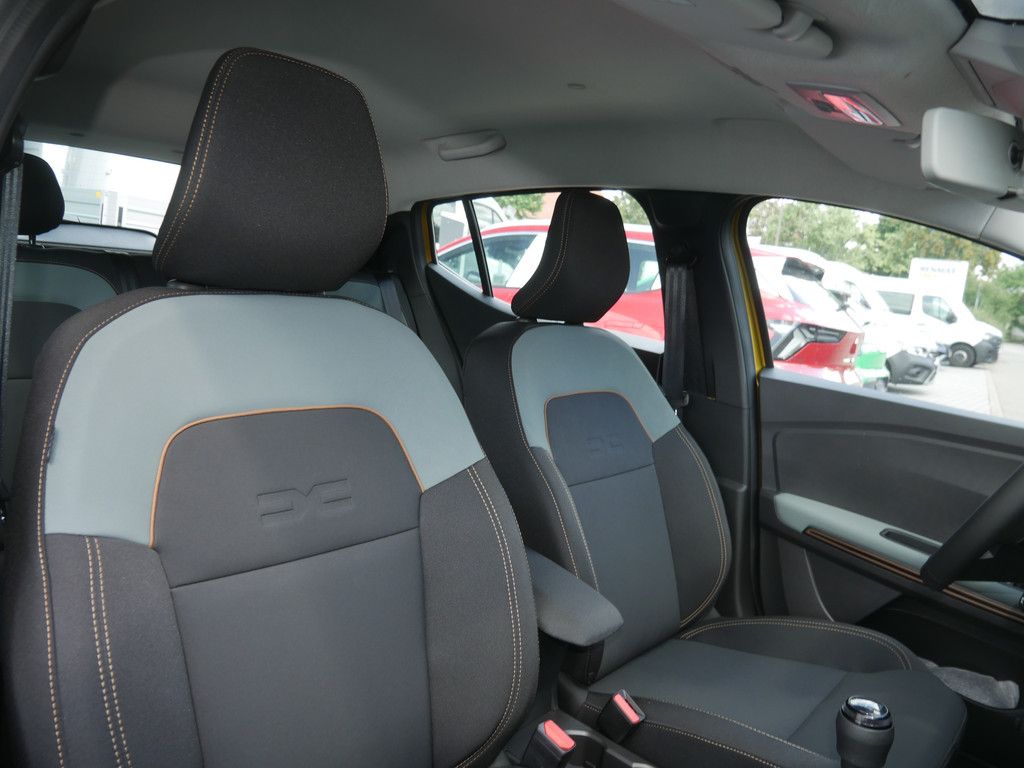 Fahrzeugabbildung Dacia Sandero Stepway Extreme TCe 110