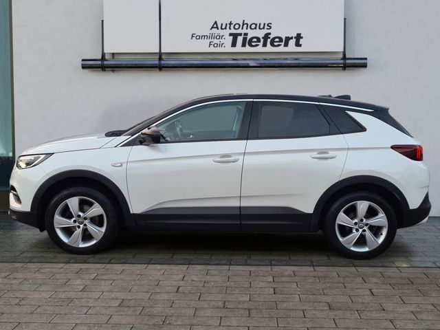 Grandland X 1.5 D Autom. Innov.// Anh.Kup.