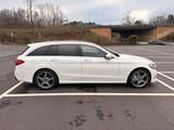 Mercedes-Benz C 400 4MATIC AMG Line Autom. - Mercedes-Benz C 400: 5 Türen