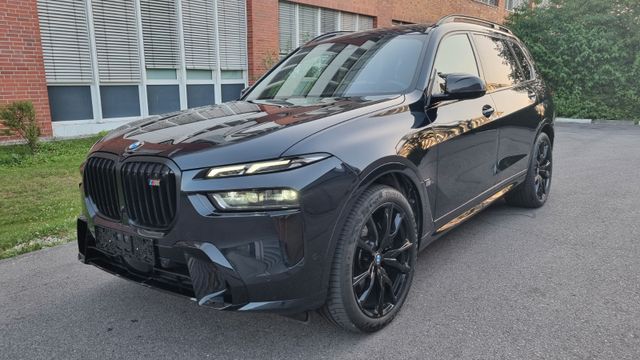 BMW X7 M60i MPro 22 ExectuiveDrive Sky Integral Soft