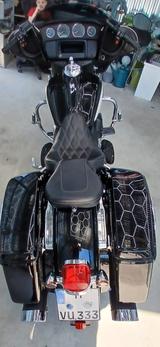 Harley-Davidson Police - HARLEY-DAVIDSON POLICE
